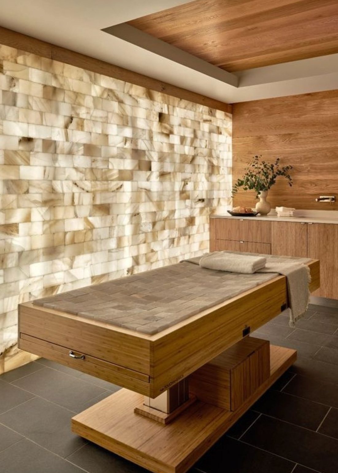 Spa suite