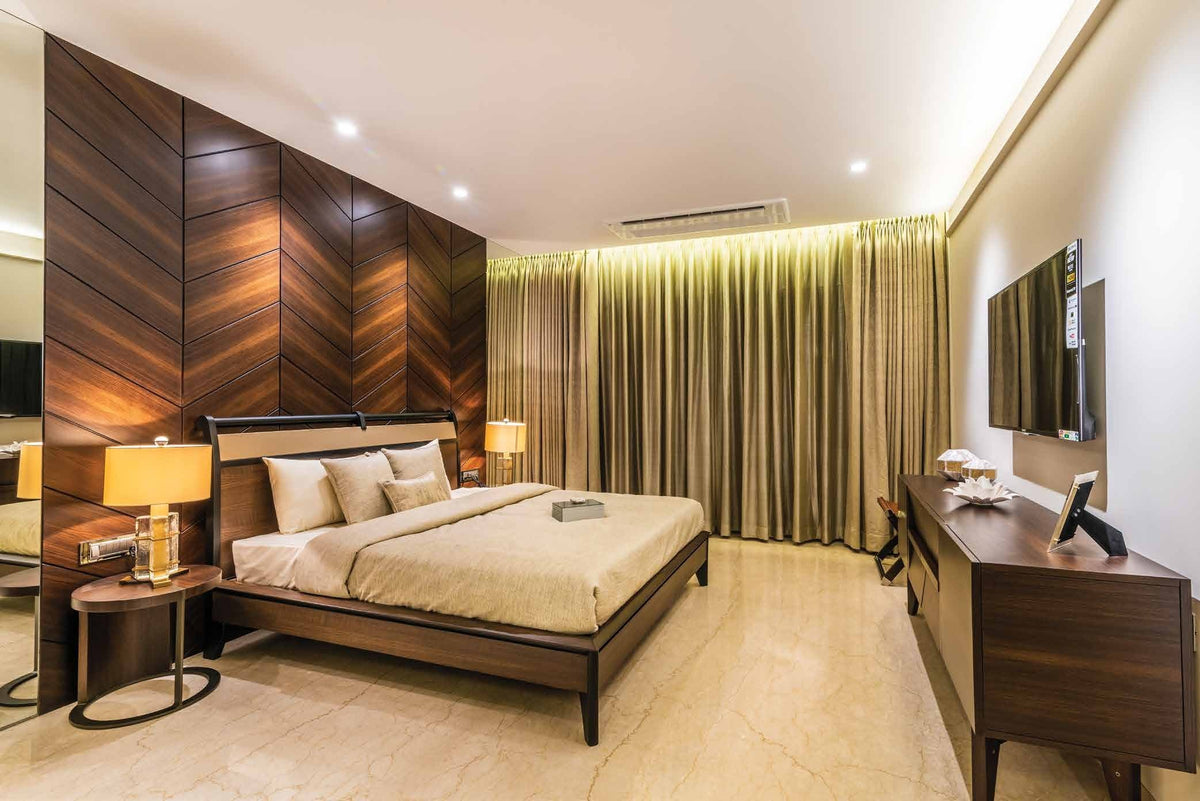 Elegant bedroom