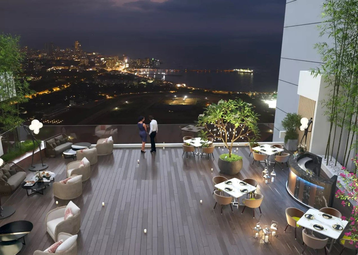Sky deck lounge