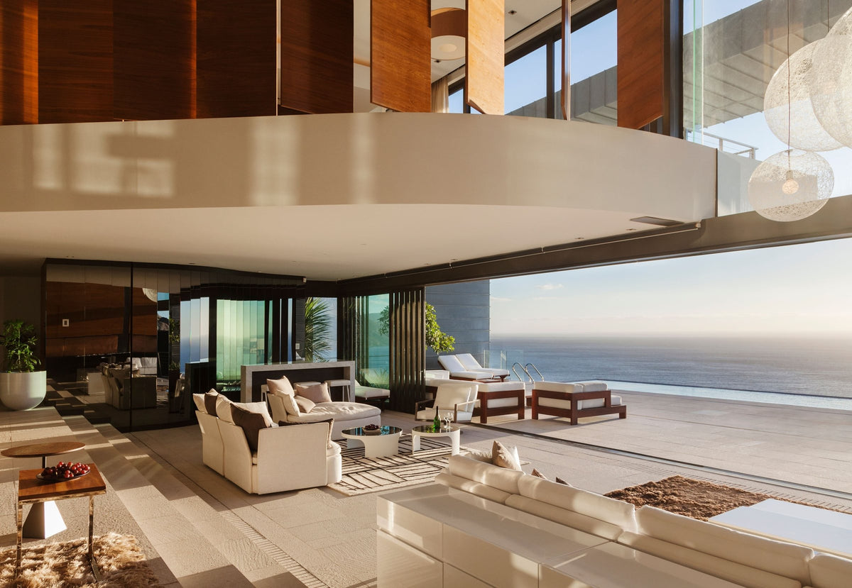 Expansive living